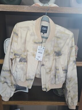 ZARA Beige and Light Gray Tie-Dye Bomber Jacket